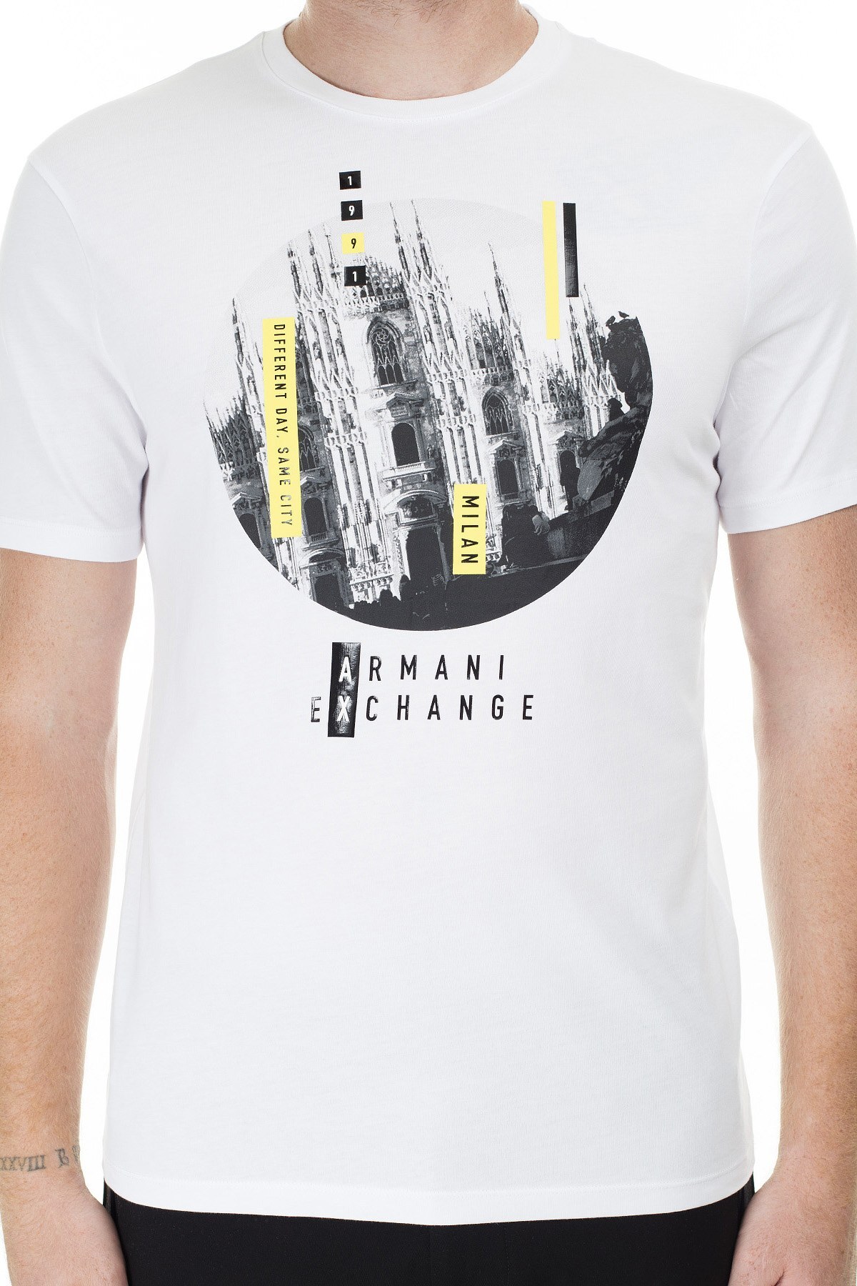 Armani Exchange Baskılı Bisiklet Yaka Erkek T Shirt 3HZTHN ZJH4Z 1100 BEYAZ