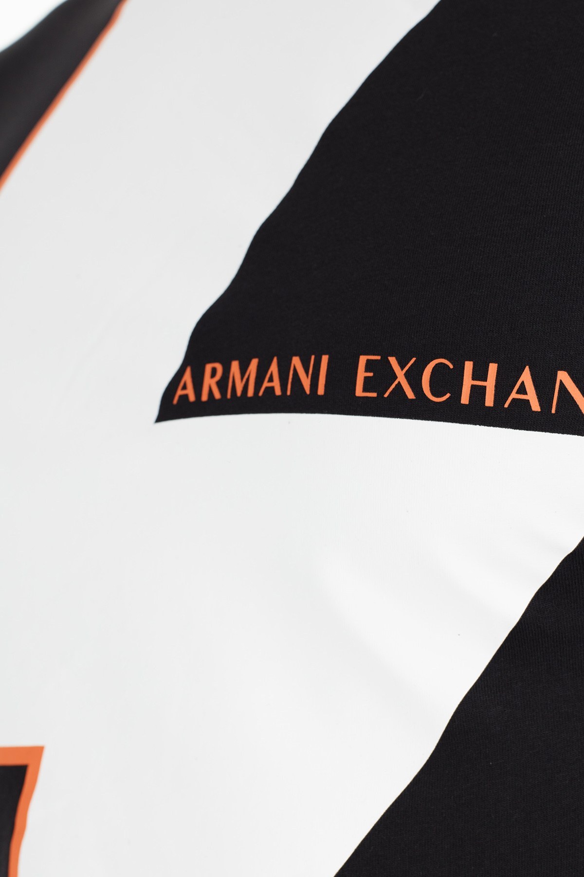 Armani Exchange Slim Fit Erkek T Shirt 3HZTFY ZJBVZ 6293 SİYAH