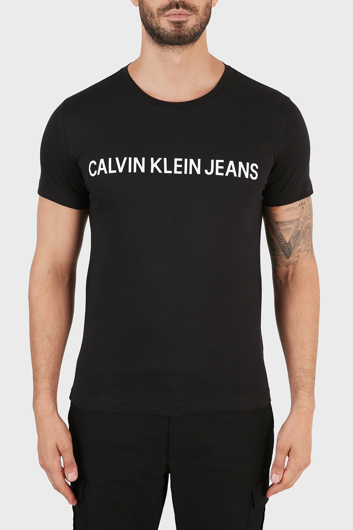 Calvin Klein Organik Pamuklu Slim Fit Bisiklet Yaka Erkek T Shirt J30J307855 099 SİYAH