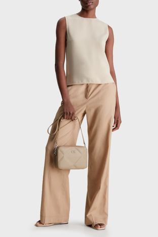 Calvin Klein - Calvin Klein Ayarlanabilir Omuz Askılı K60K610767A04 Bayan Çanta K60K610767 A04 BEJ (1)