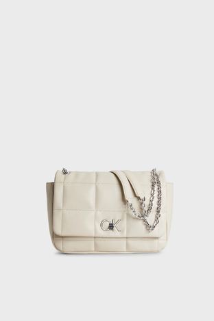 Calvin Klein - Calvin Klein logolu Zincir Askılı K60K610454PEA Bayan Çanta K60K610454 PEA BEJ