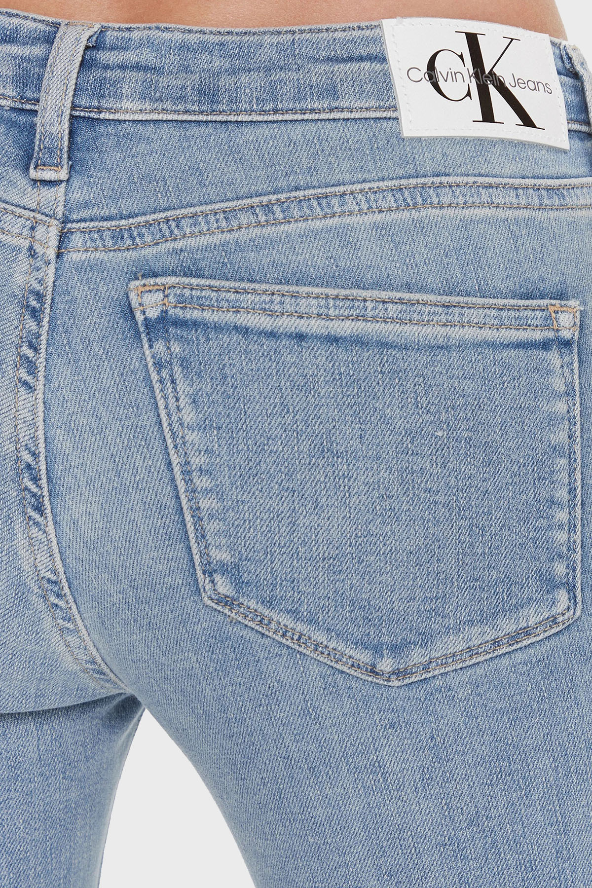 Calvin Klein Pamuklu Yuksek Bel Dar Paca Skinny Fit Jeans J20J2224441AA Bayan Kot Pantolon J20J222444 1AA ACIK MAV Exxeselection