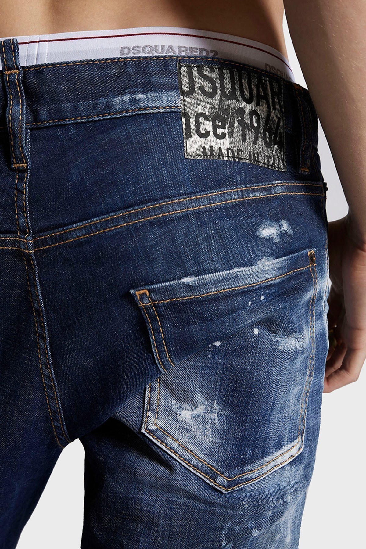 Dsquared2 Yırtık Detaylı Yüksek Bel Slim Fit Pamuklu Jeans Erkek Kot Pantolon S74LB0961 S30342 470 LACİVERT