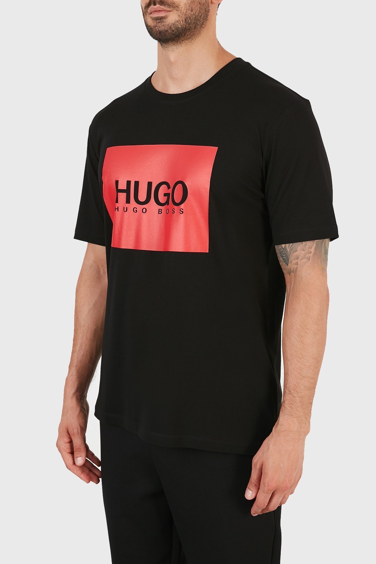 Hugo Boss Regular Fit Baskılı Bisiklet Yaka % 100 Pamuk Erkek T Shirt 50456378 001 SİYAH