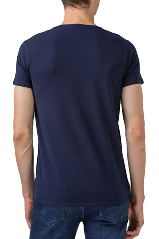 Lacoste - Lacoste V Yaka Pamuklu Erkek T Shirt TH0999 166 LACİVERT (1)