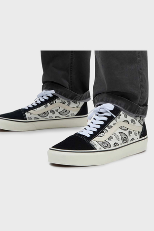 Vans - Vans Old Skool Desenli Sneaker Bayan Ayakkabı VN0007NTCCZ1 SİYAH-BEYAZ (1)